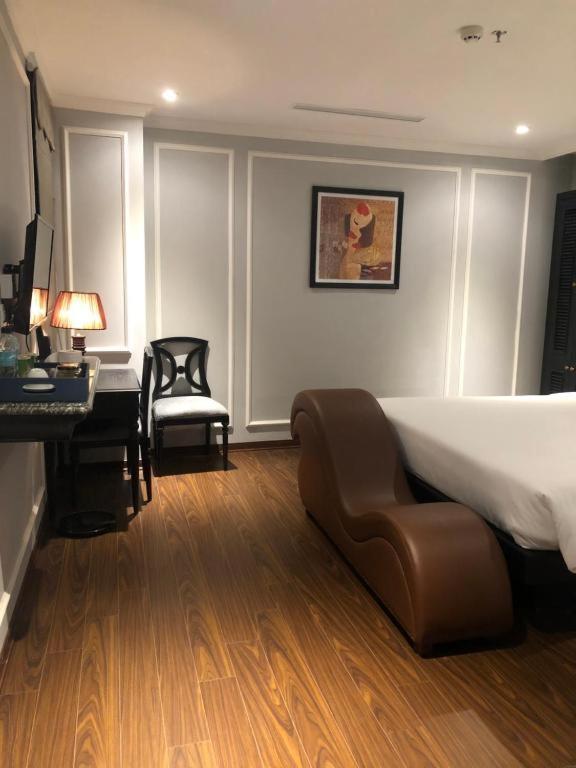 Hotel Bay Luxury Hanoi Esterno foto