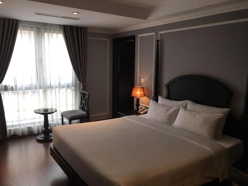 Hotel Bay Luxury Hanoi Esterno foto